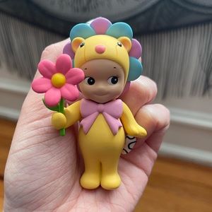 Sonny Angel Lion Daisy